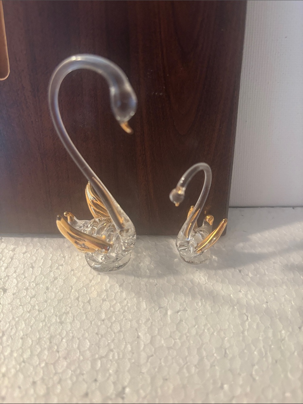 Vintage Hand Blown Art Glass Swans with Good Accent - Set of 2